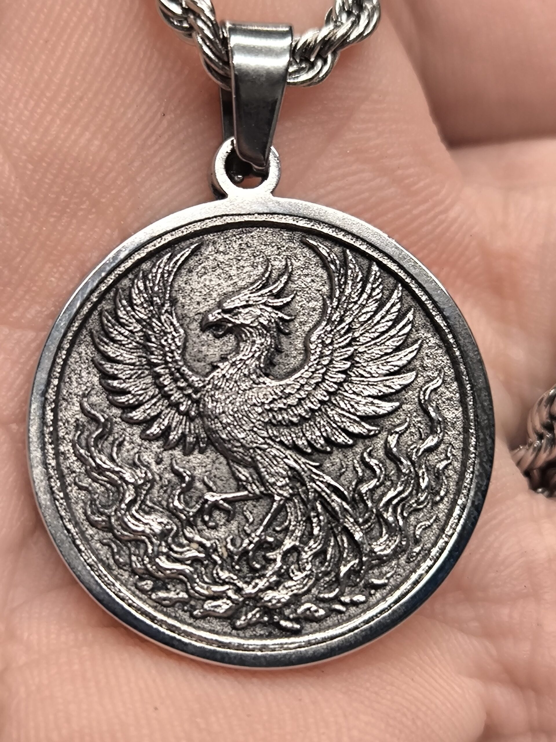 Phoenix Pendant – Symbol of Rebirth and Strength