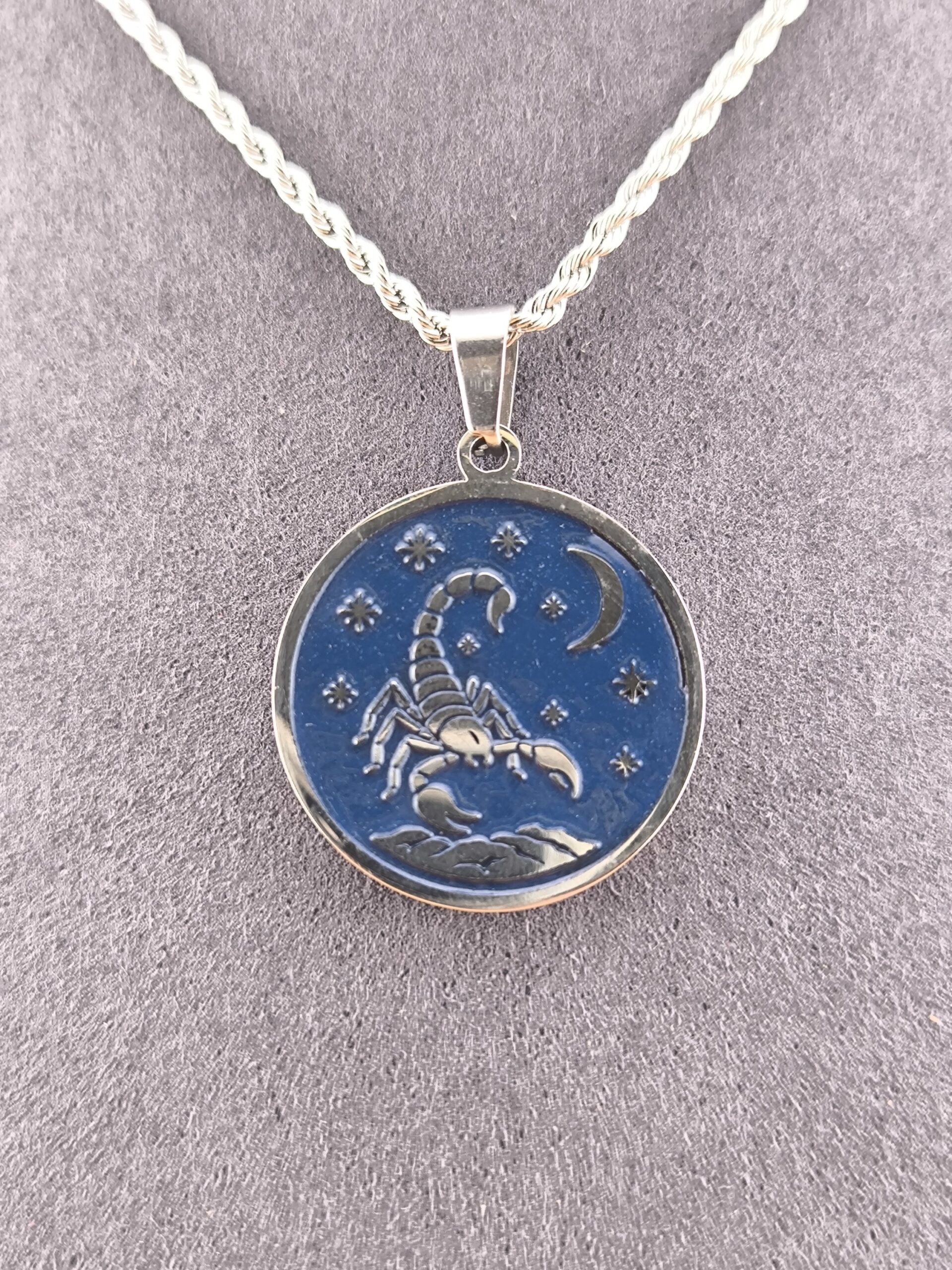Scorpio zodiac necklace - blue - Obrázok 8
