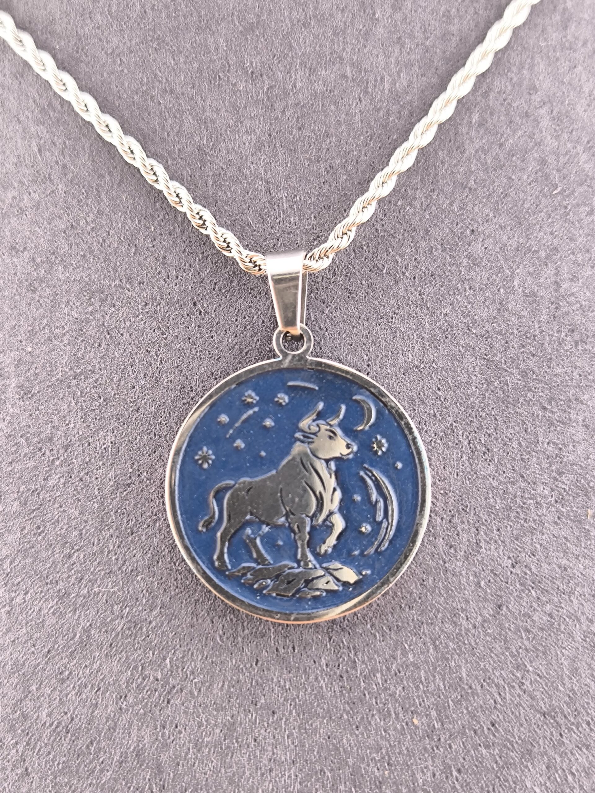 Taurus zodiac necklace - blue - Immagine 7