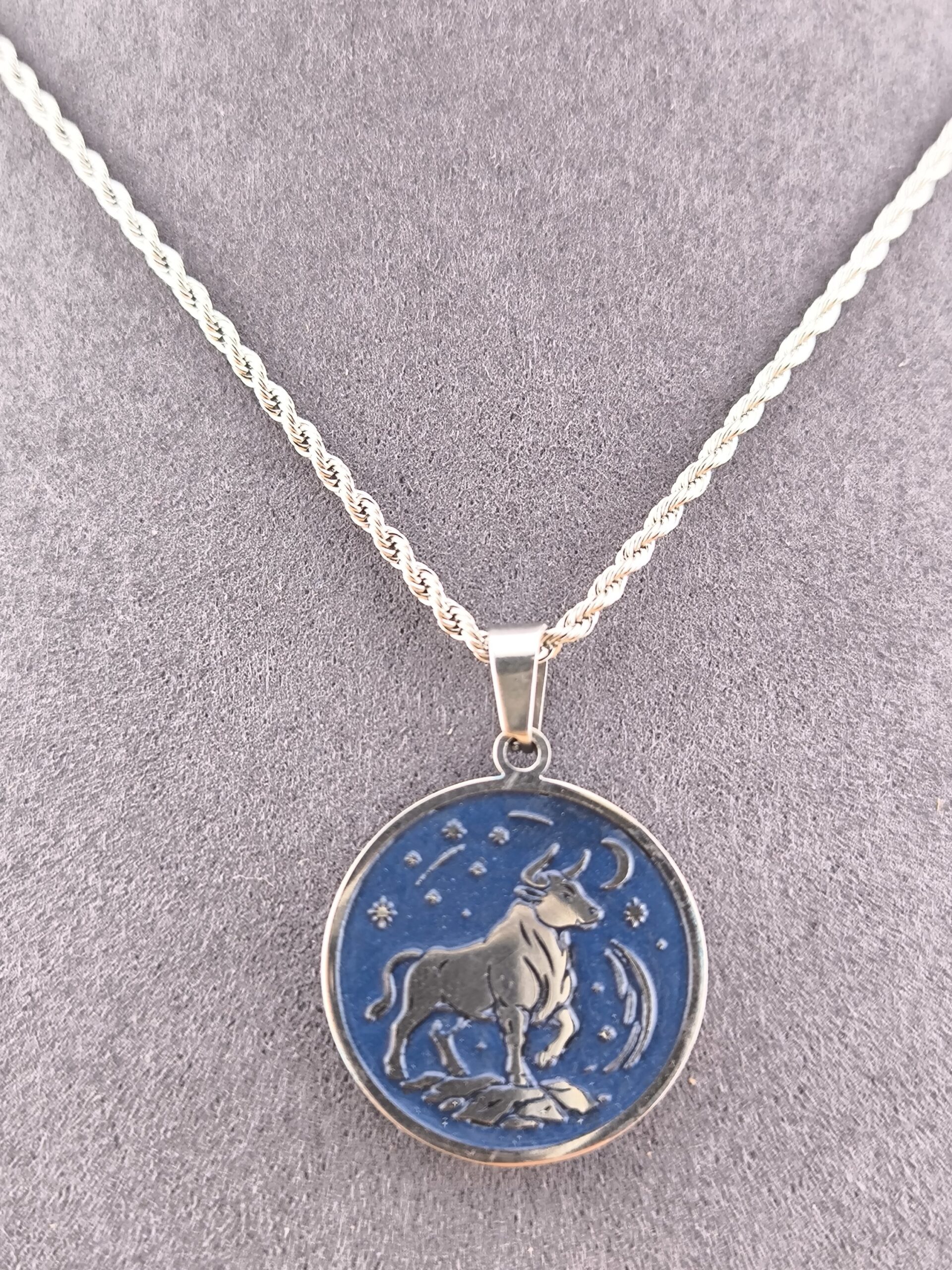 Taurus zodiac necklace - blue - Immagine 9