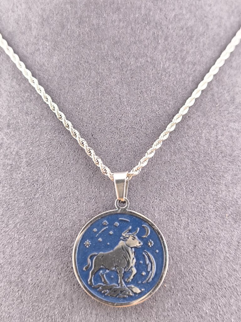 Taurus zodiac necklace - blue - Immagine 3