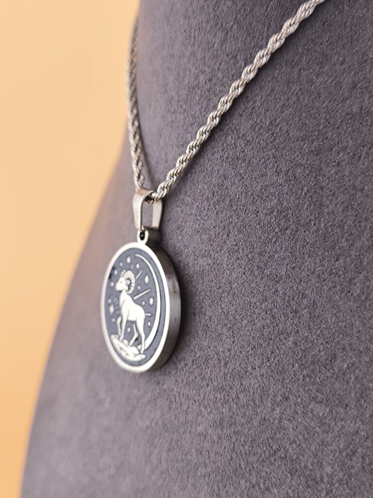 Aries zodiac necklace - blue - Image 4