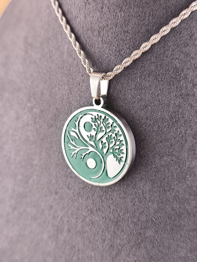 Tree of Life and Yin-Yang necklace – Turquoise Edition - Imagen 2