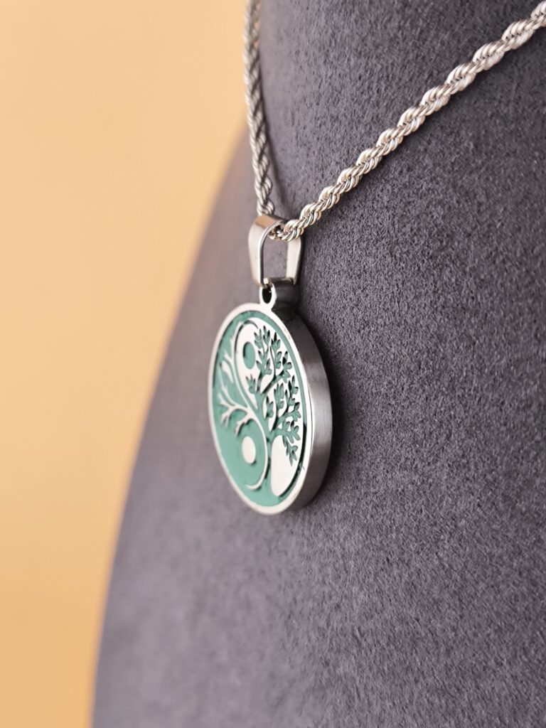 Tree of Life and Yin-Yang necklace – Turquoise Edition - Imagen 6