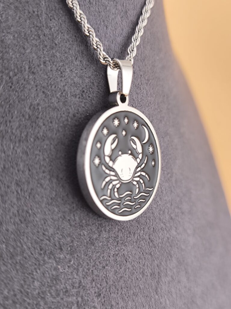 Cancer zodiac necklace – black - Image 6