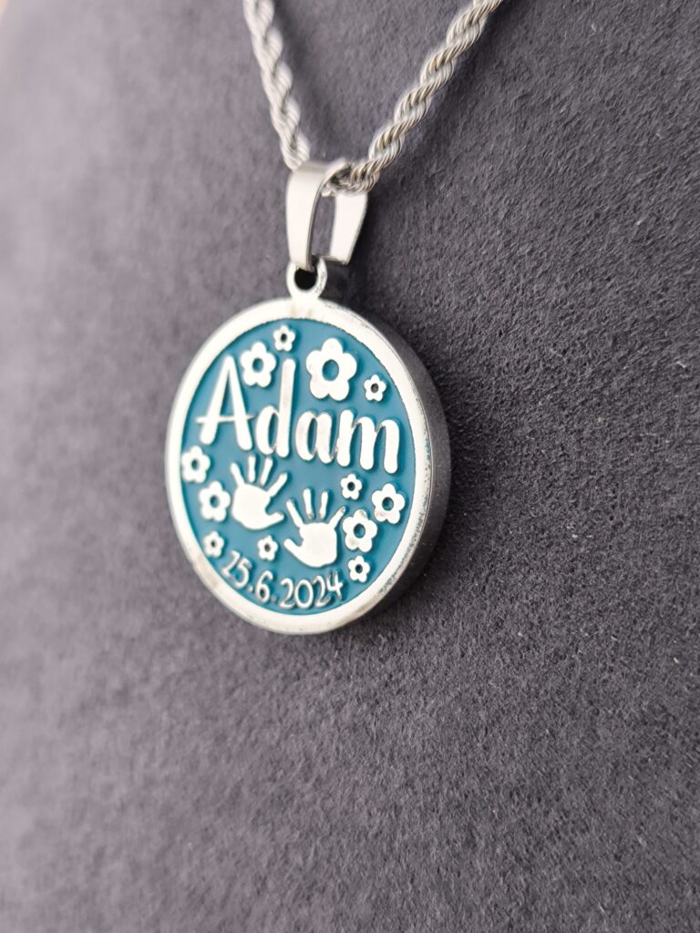 Personalized necklace - baby name and birth date - Imagem 3