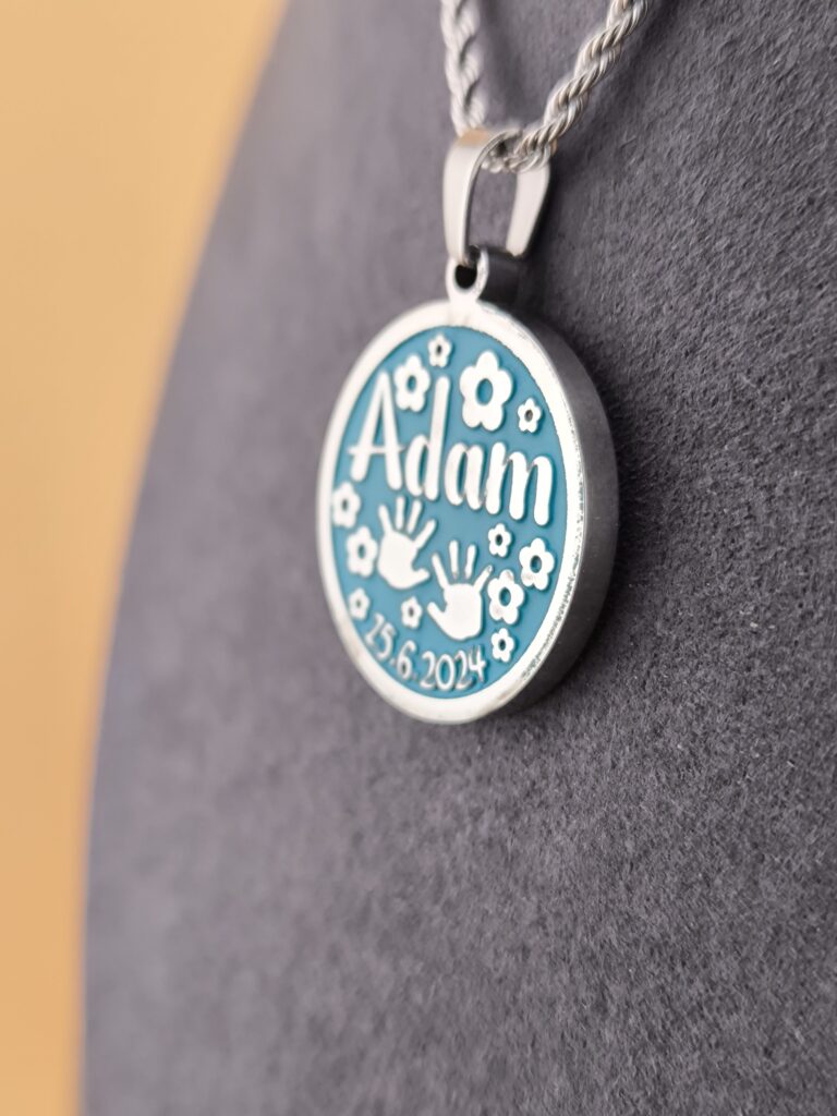 Personalized necklace - baby name and birth date - Imagem 5