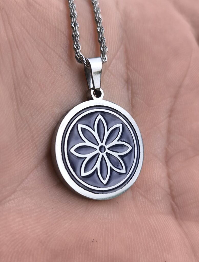 Spišská rozeta necklace - Imagem 2
